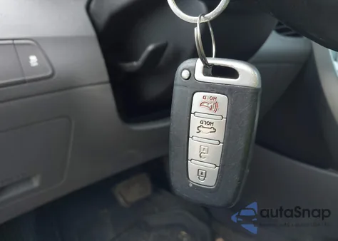 2012 Hyundai Elantra Limited from USA, damaged, VIN 5NPDH4AEXCH118544